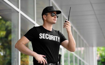 Top 5 Gadgets Every Security Guard Needs in 2025